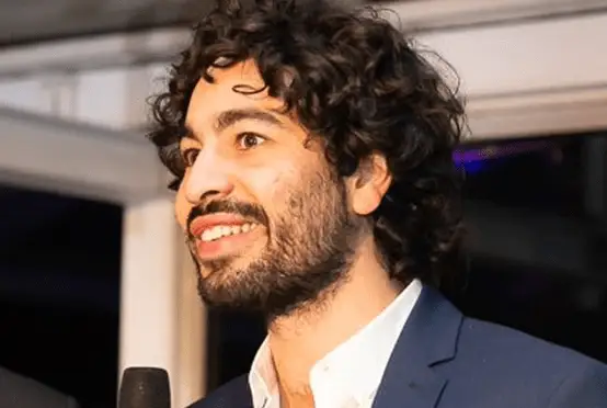 Portrait du Dr Julien Schemoul, rhumatologue